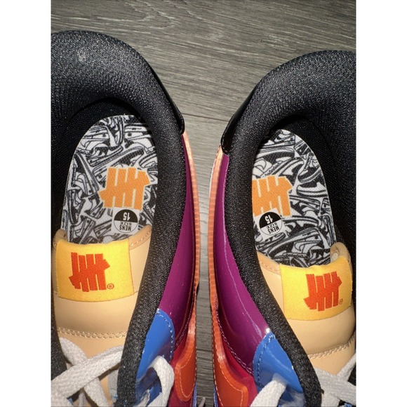 Nike Size 15 Air Force 1 Low SP X Undefeated Patent Total Orange 2022 DV5255 400 main image 10